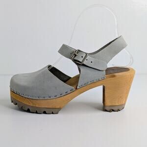 MIA Sofia Clogs EU 37 Gray Leather Platform Lug Sole Mary Jane 70s